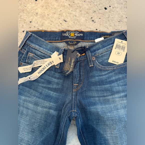 Brand new Lucky Brand jeans size 0 - Picture 1 of 3
